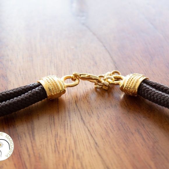 Handmade necklace gold plated with earth and pink thread - Picture 2 of 5